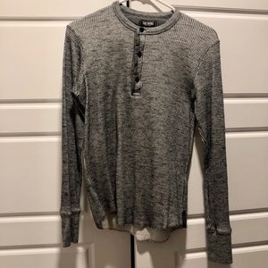 Like-new Todd Snyder gray thermal henley shirt